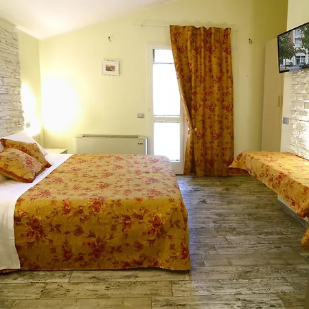 Pidkova Гостьовий будинок Модена